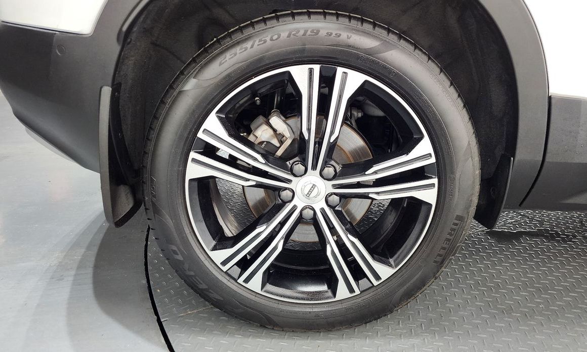Volvo XC40 2022