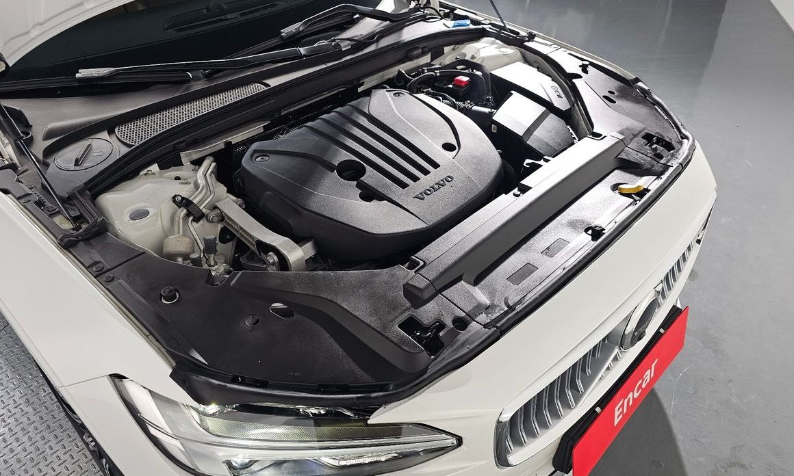 Volvo S90 2023