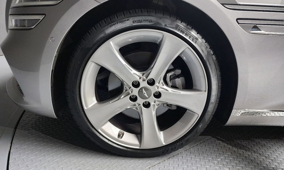 Genesis G80 2021