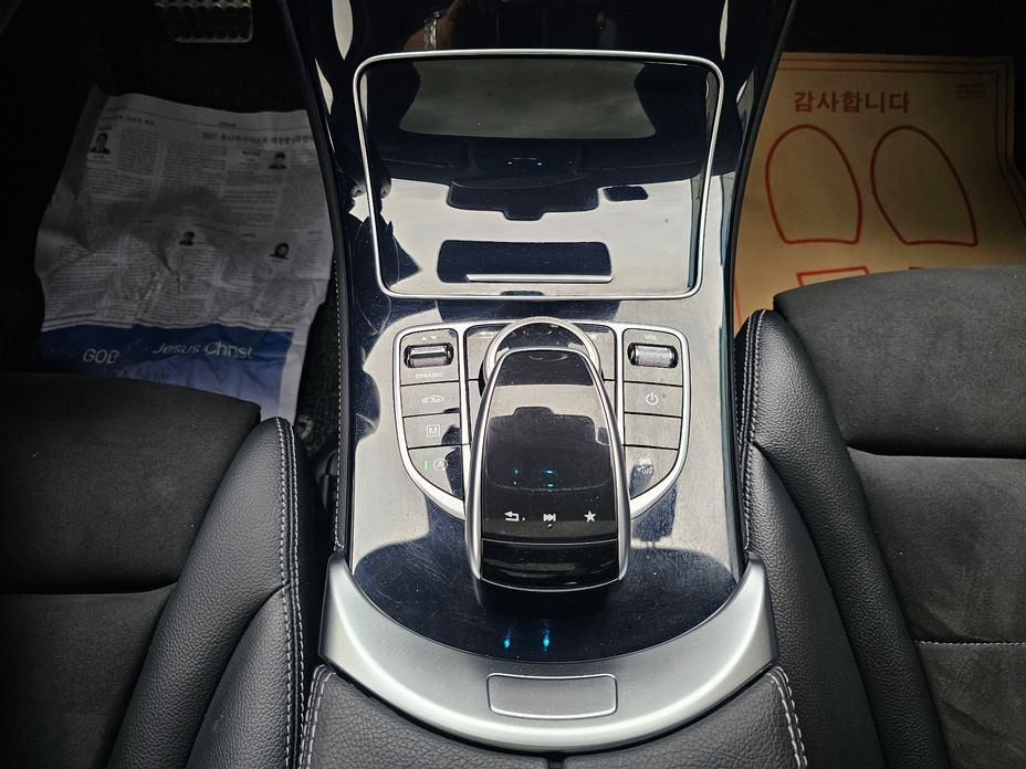 Mercedes-Benz GLC-Class 2019