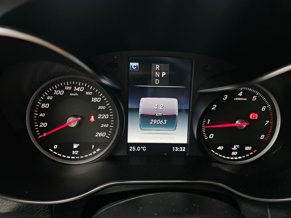Mercedes-Benz GLC-Class 2019