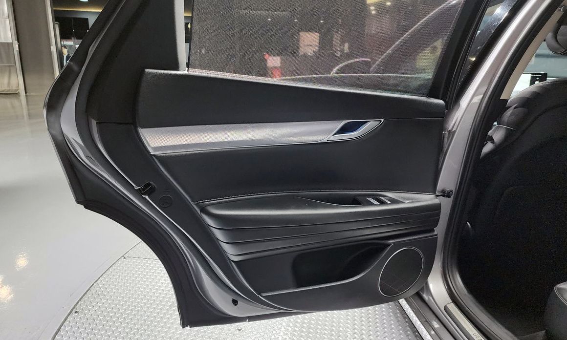 Genesis G80 2021