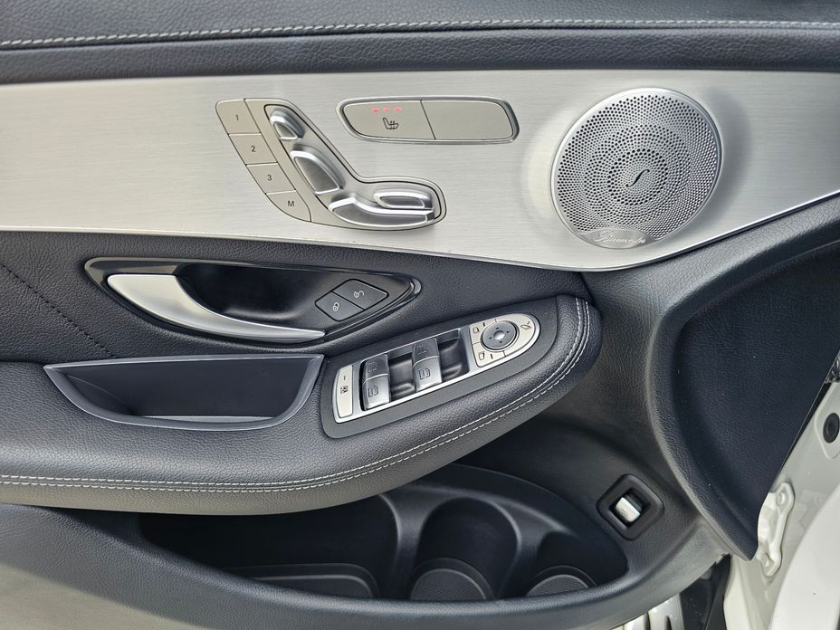 Mercedes-Benz GLC-Class 2019