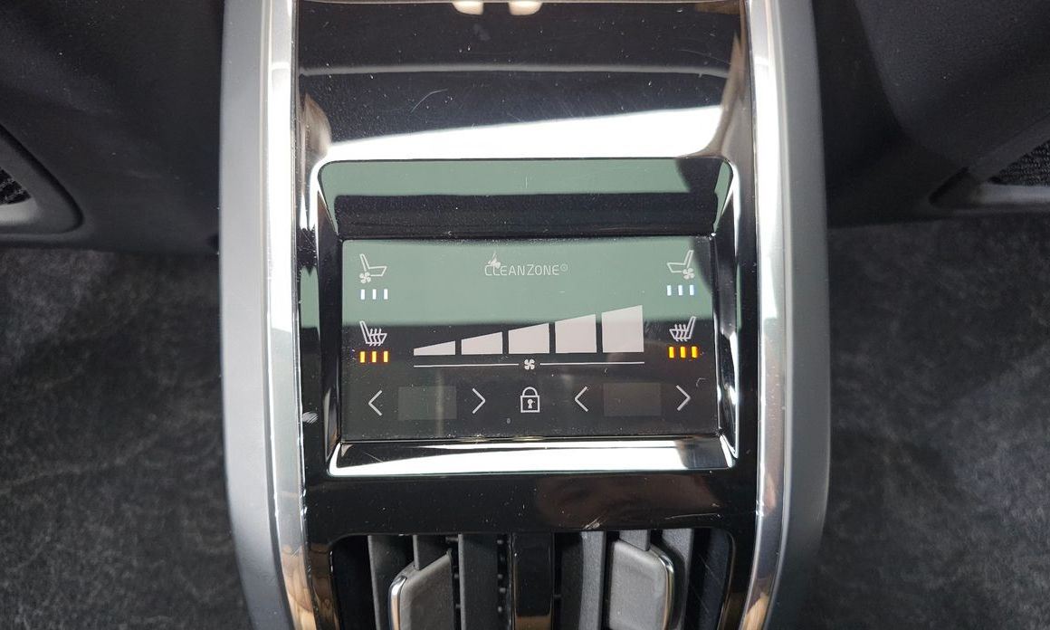 Volvo S90 2023