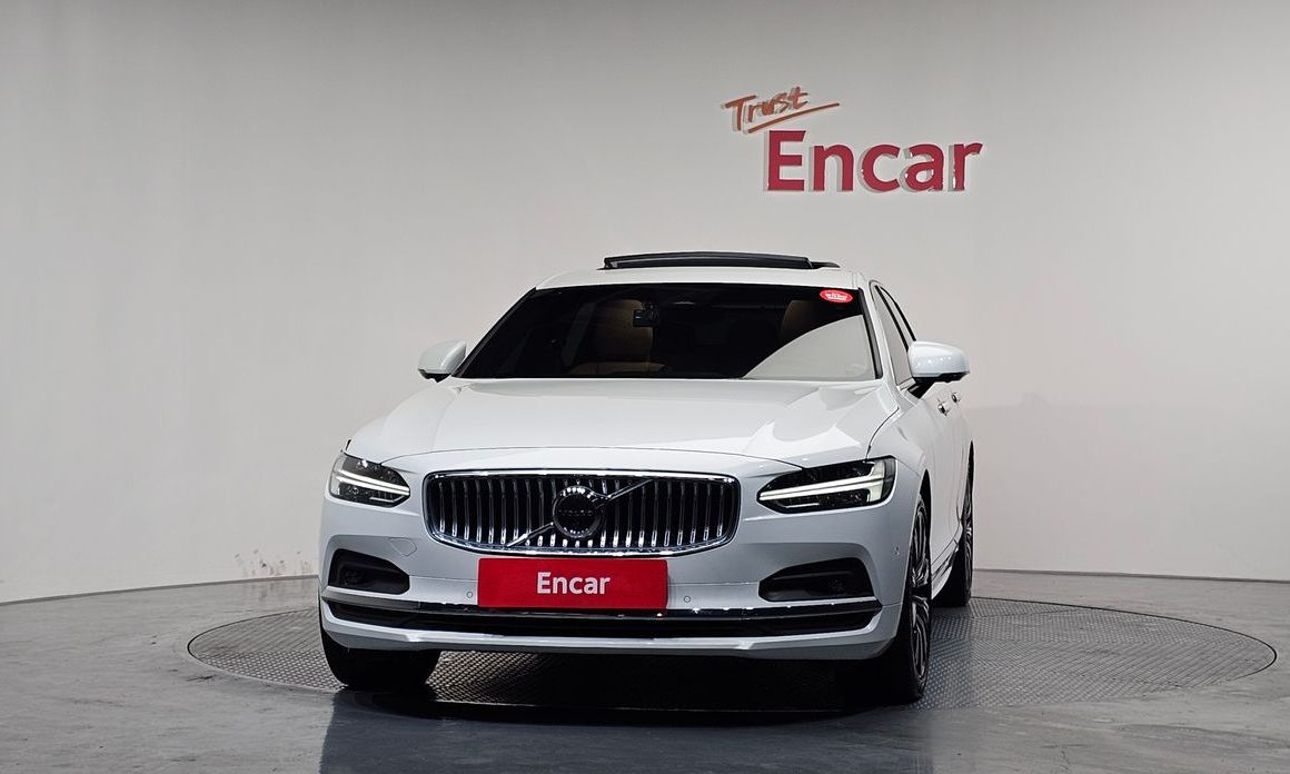 Volvo S90 2023