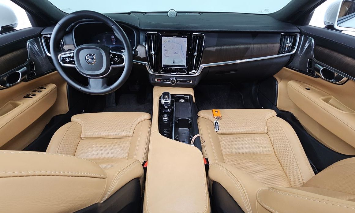 Volvo S90 2023