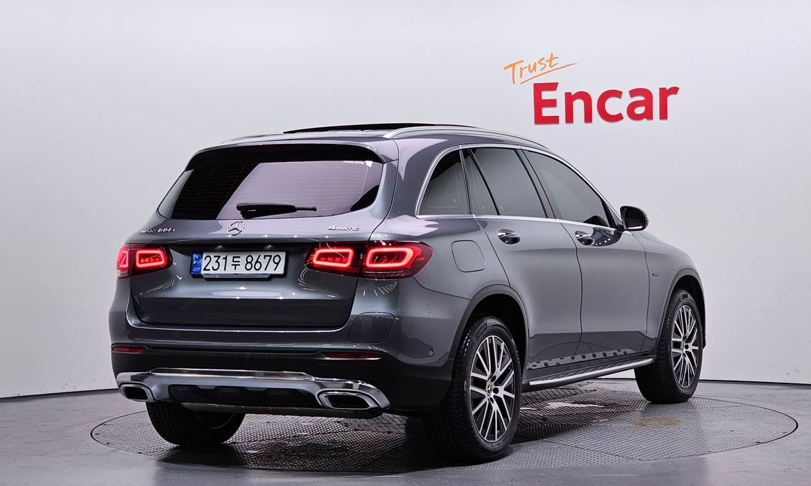 Mercedes-Benz GLC-Class 2020