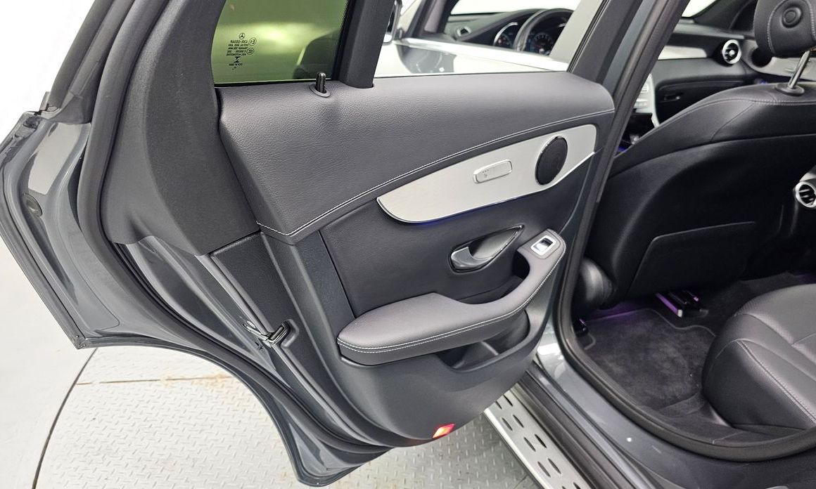 Mercedes-Benz GLC-Class 2020
