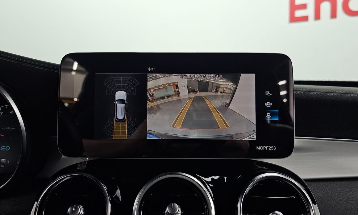 Mercedes-Benz GLC-Class 2020