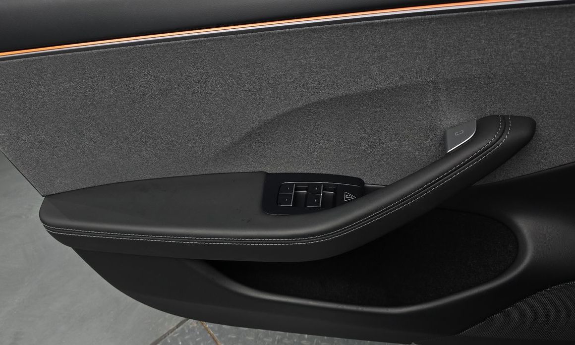 Tesla Model 3 2025