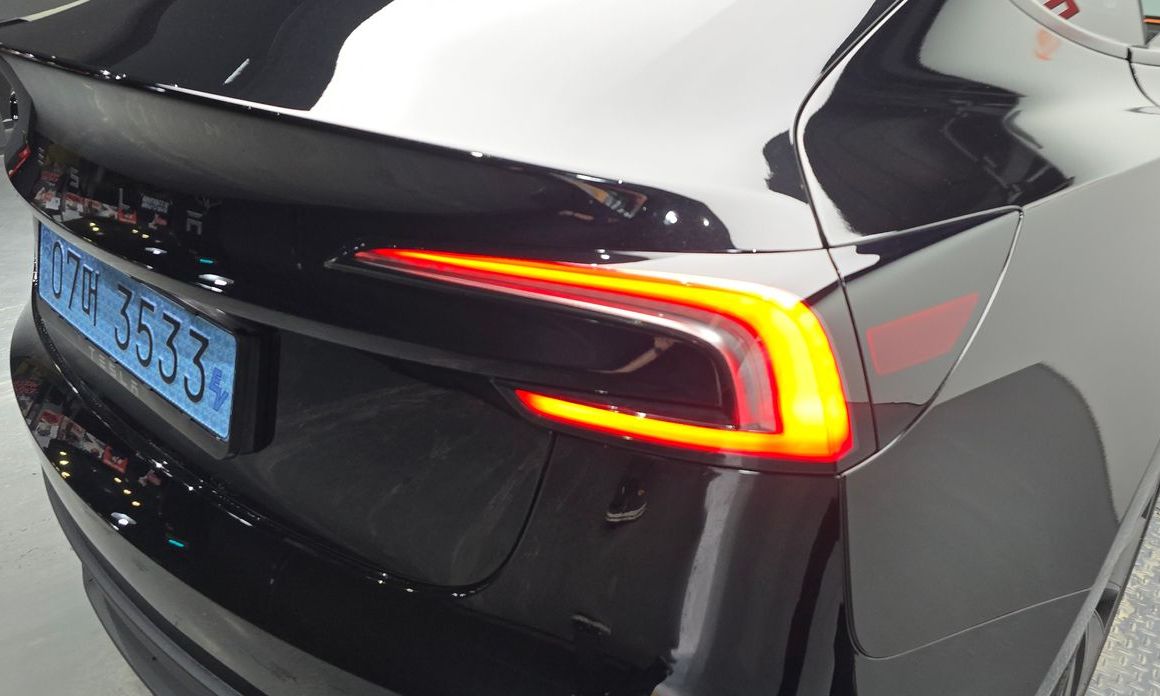 Tesla Model 3 2025