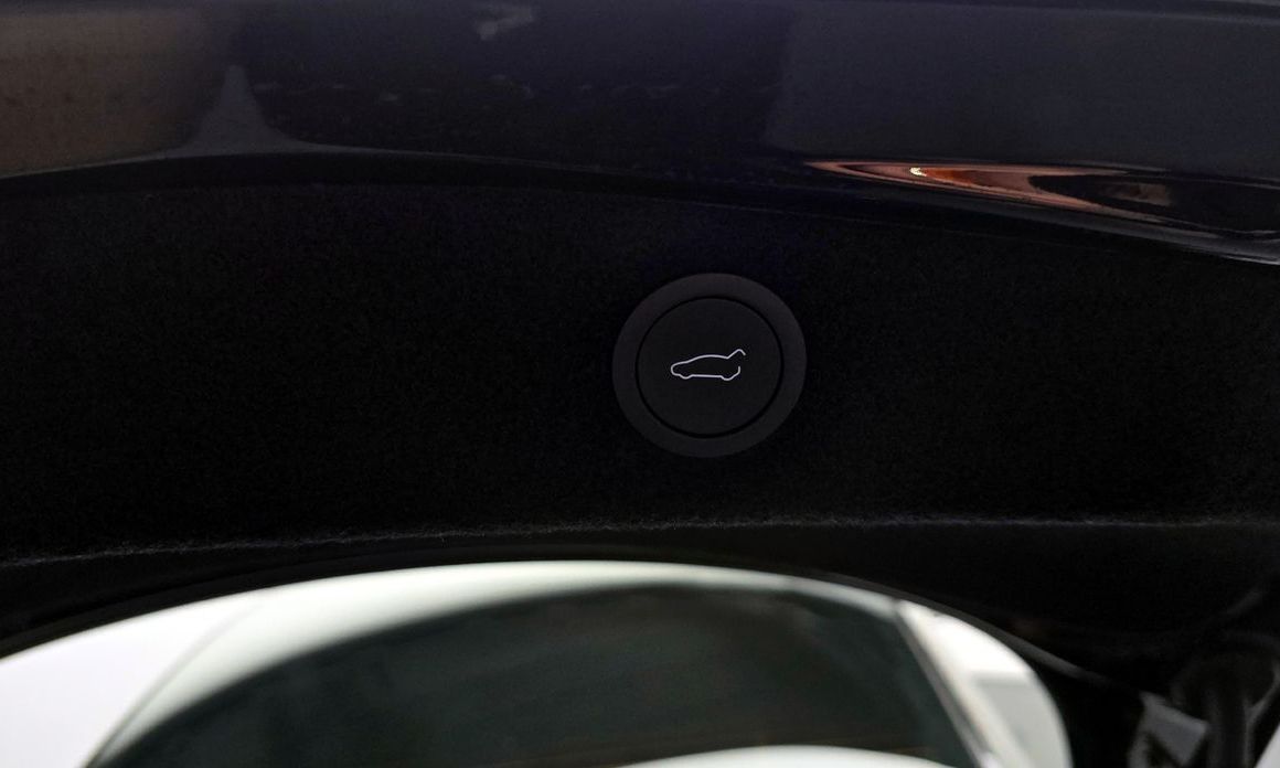 Tesla Model 3 2025