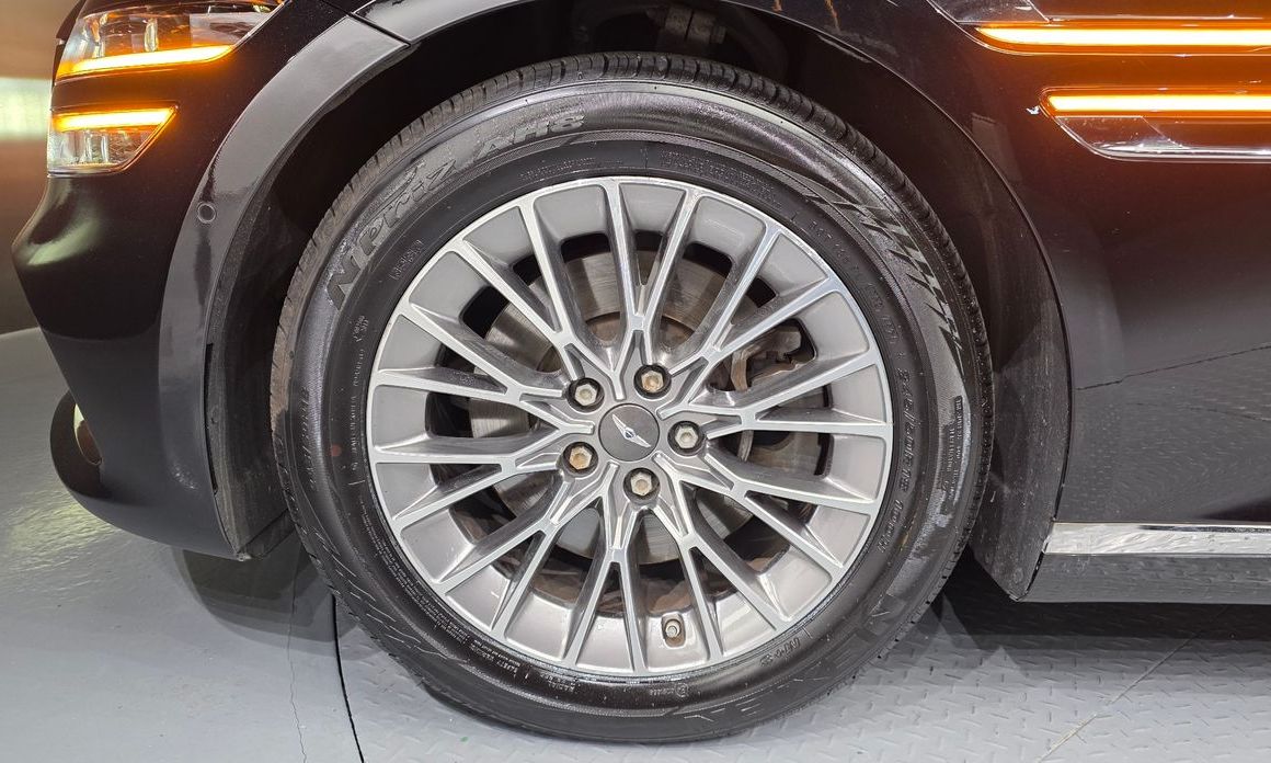 Genesis G80 2021