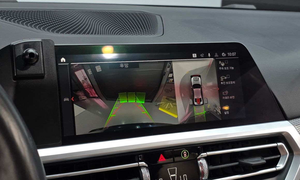 BMW 3-Series 2021