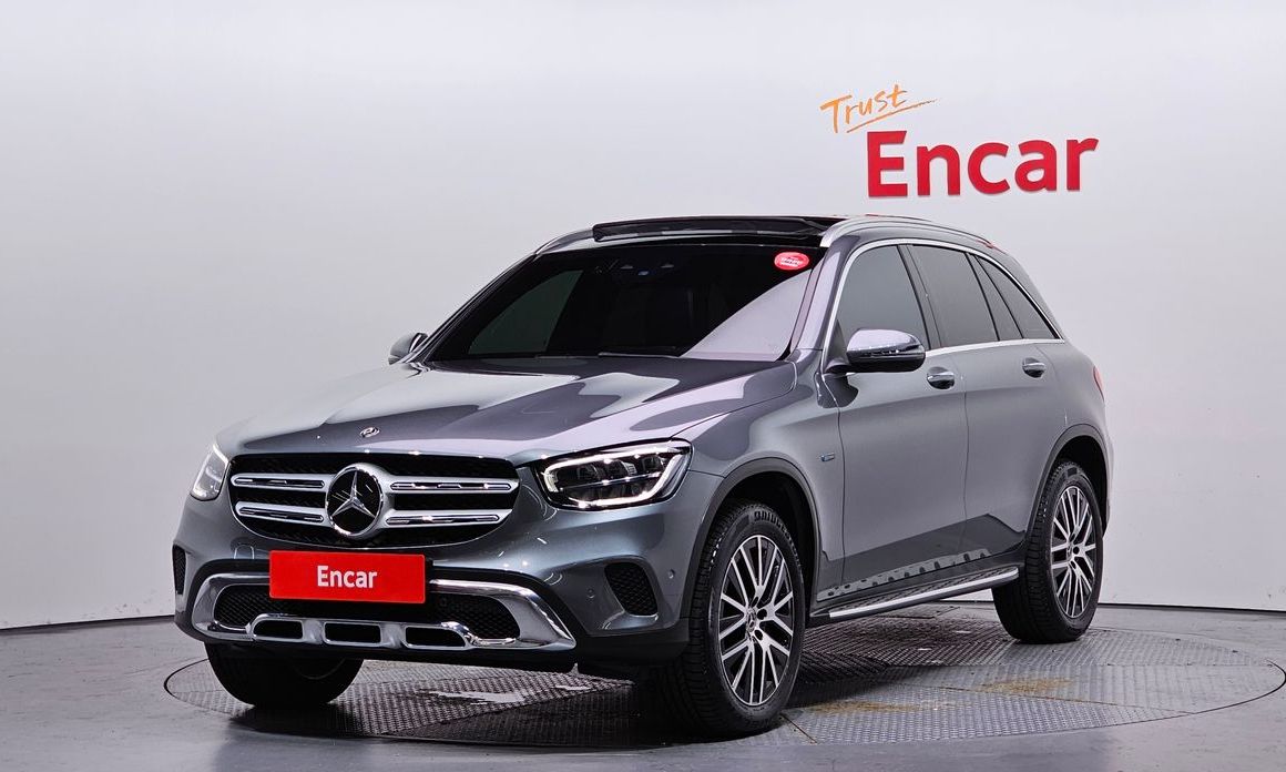 Mercedes-Benz GLC-Class 2020