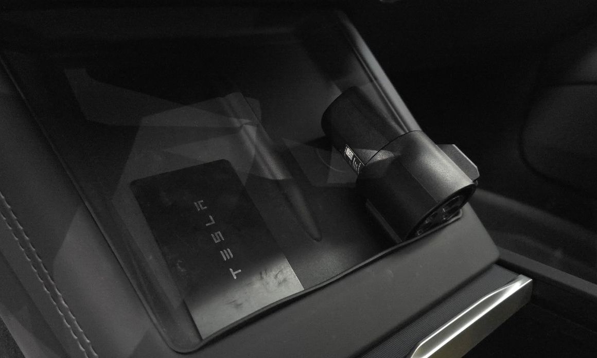 Tesla Model 3 2025