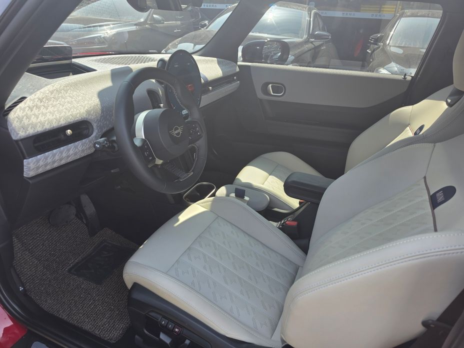Mini Cooper 2025