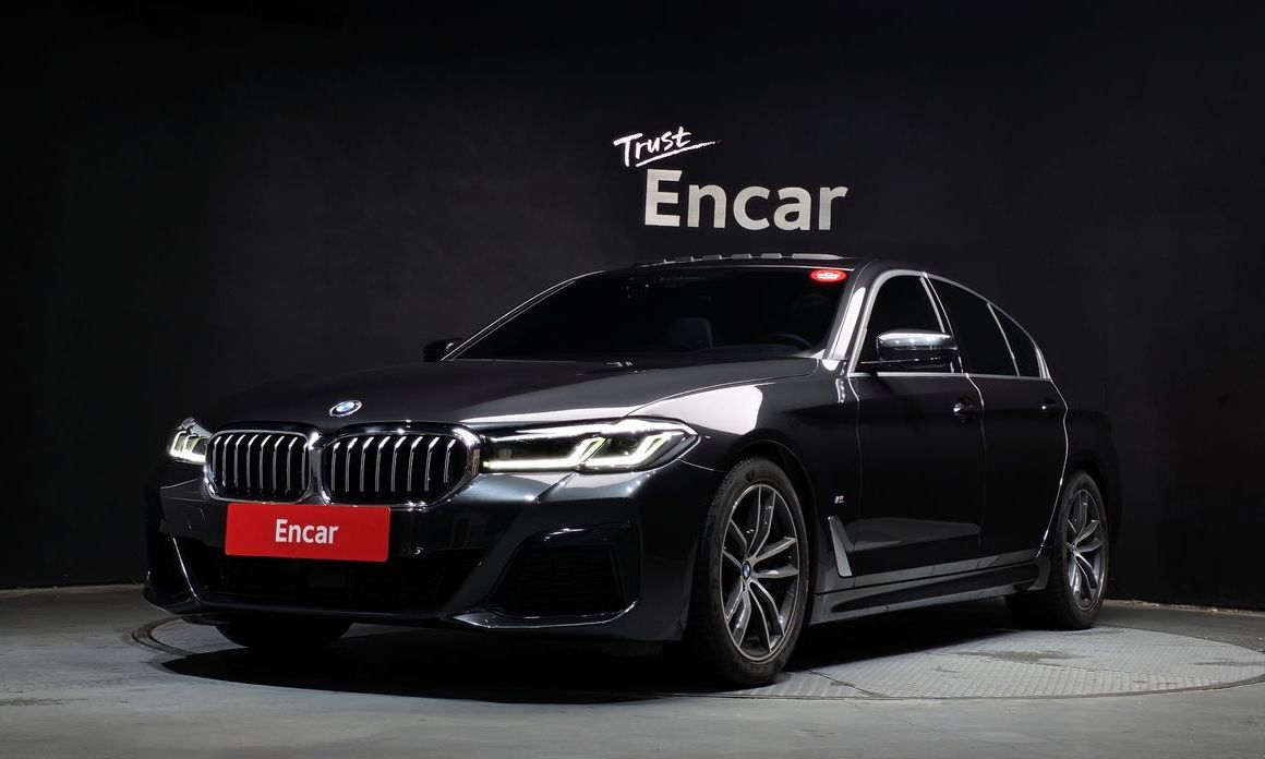 BMW 5-Series 2022