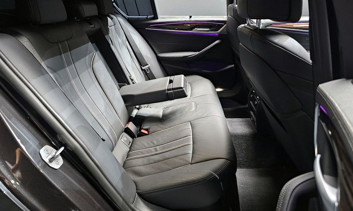 BMW 5-Series 2022