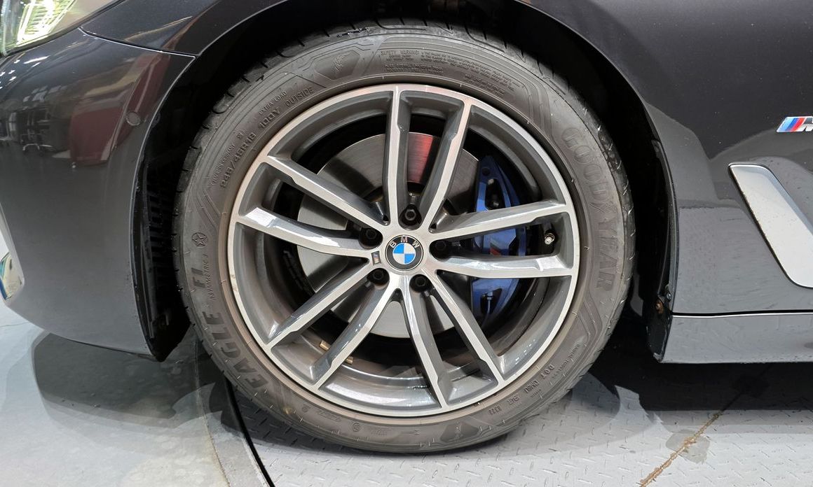 BMW 5-Series 2022