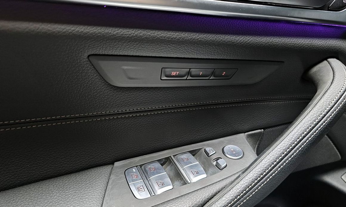 BMW 5-Series 2022