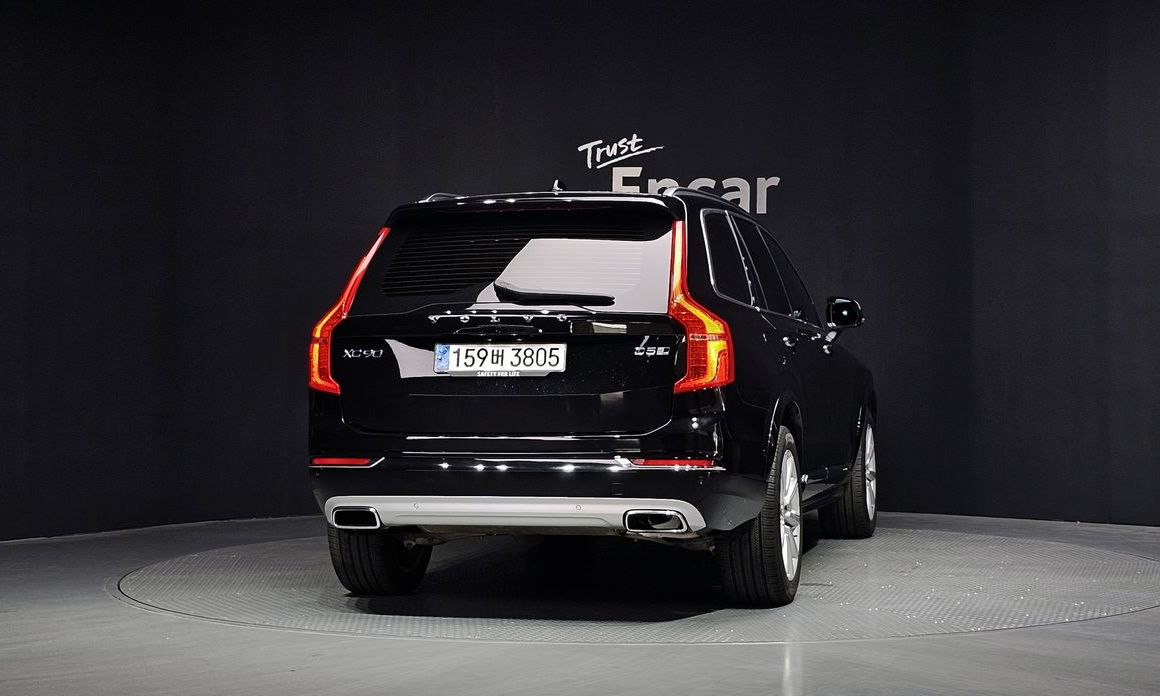 Volvo XC90 2019