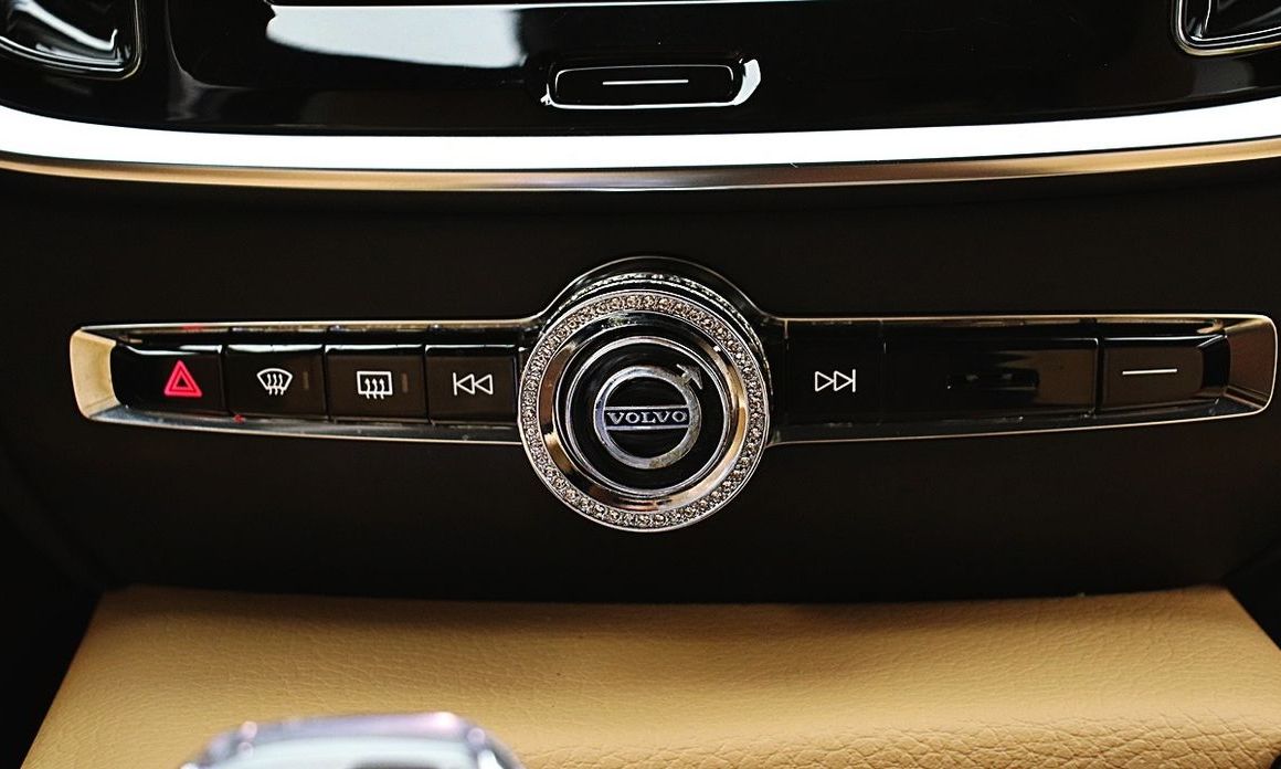 Volvo V60 2023