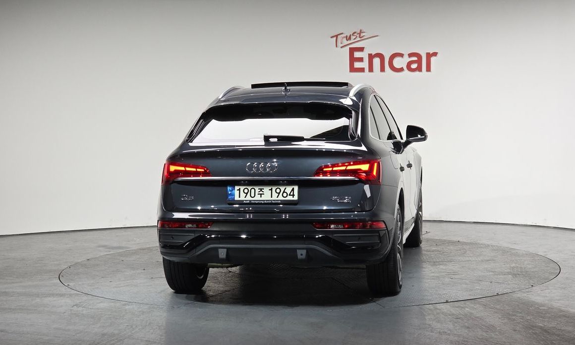 Audi Q5 2021