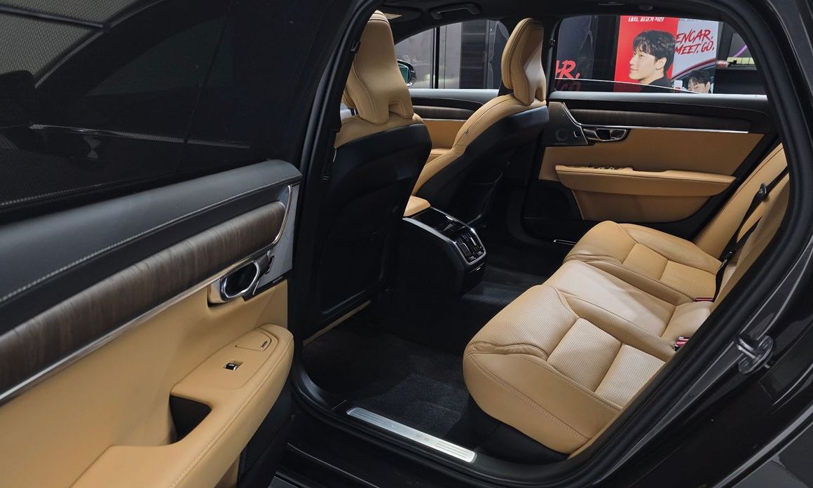 Volvo S90 2023