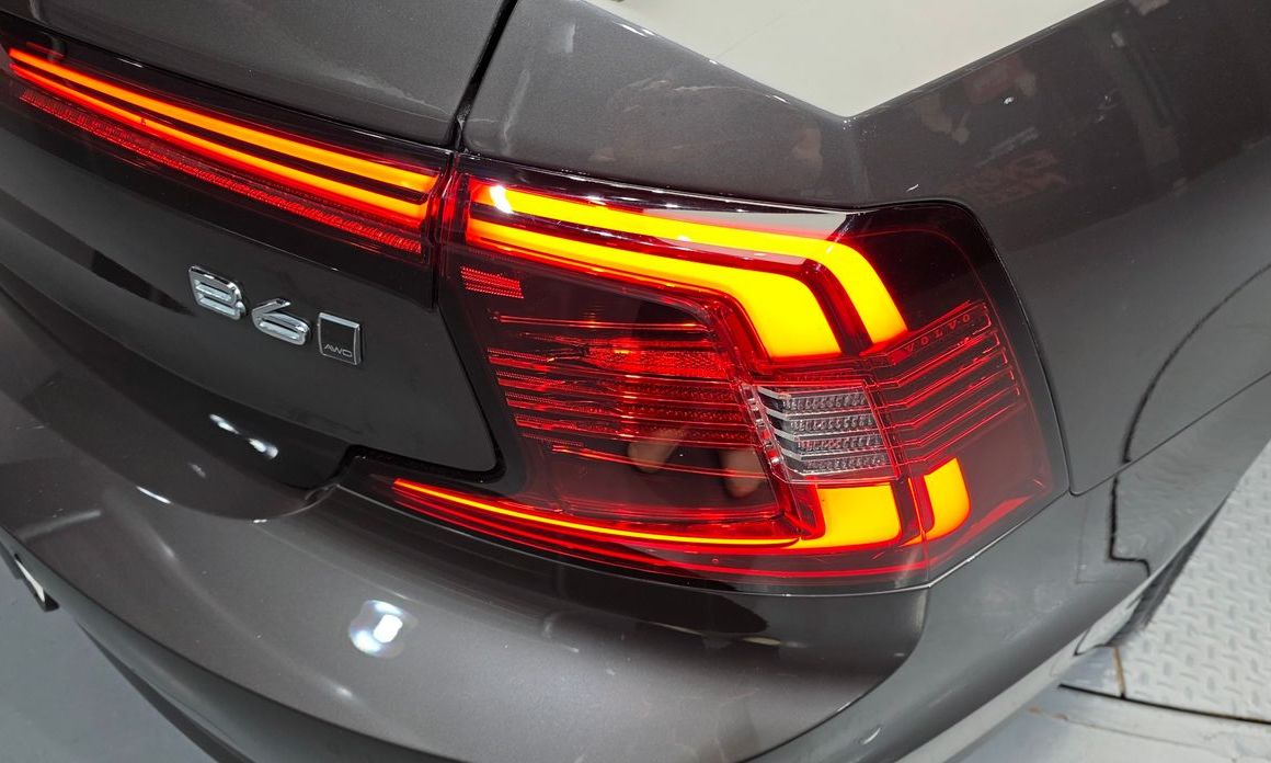 Volvo S90 2023