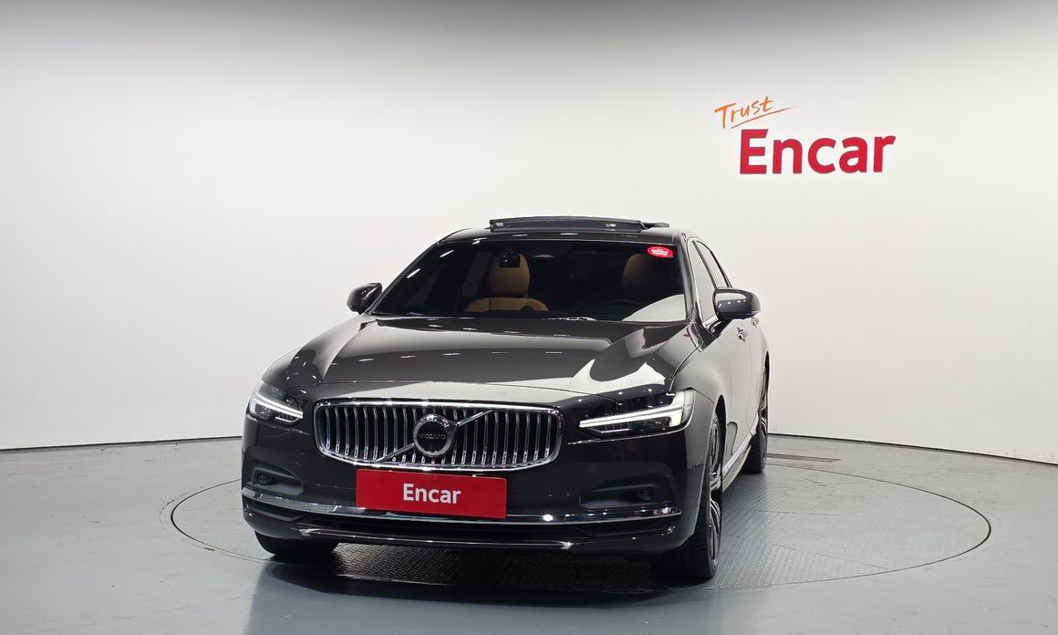 Volvo S90 2023