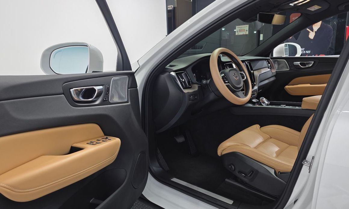 Volvo XC60 2022