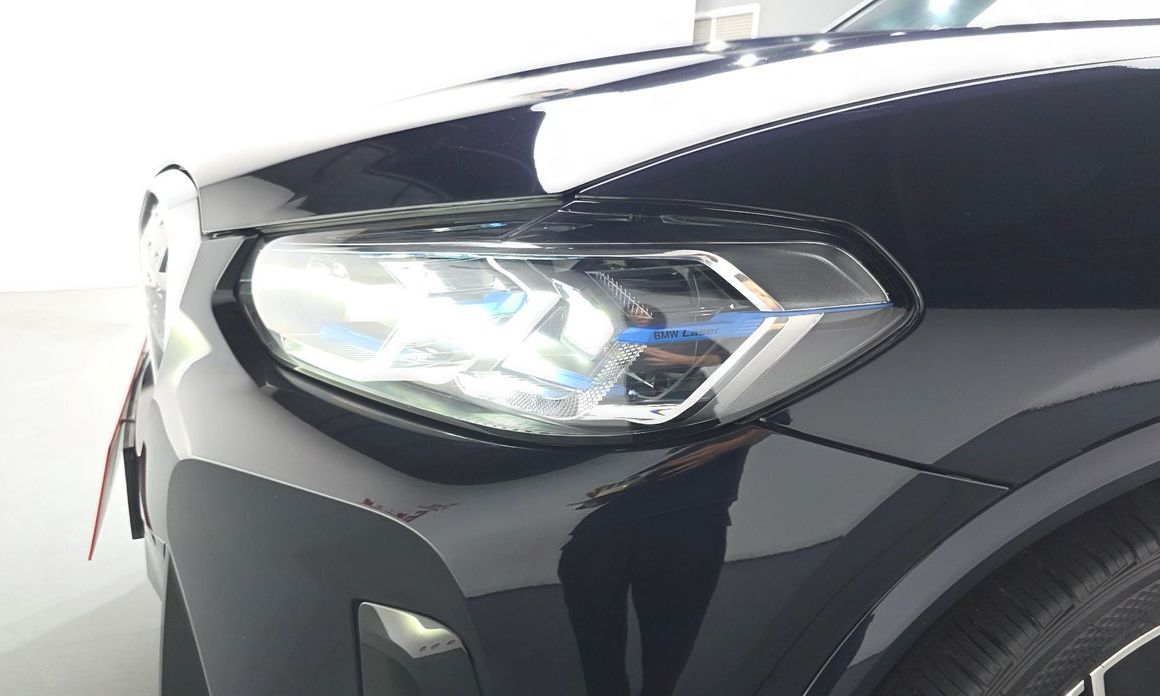 BMW iX3 2023