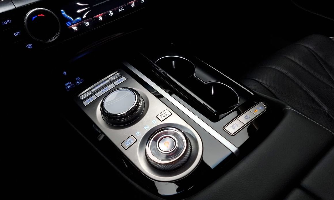 Genesis G80 2023