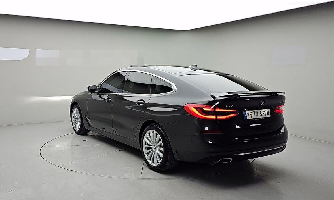 BMW Gran Turismo 2023