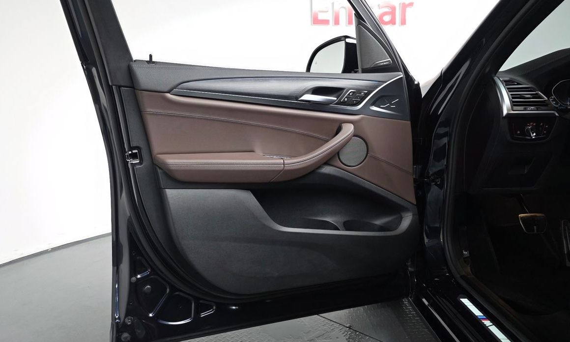 BMW iX3 2023