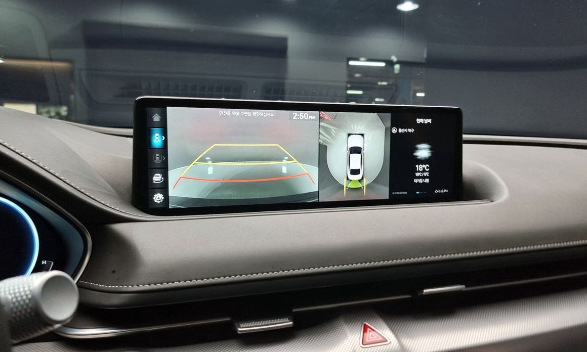 Genesis G80 2023
