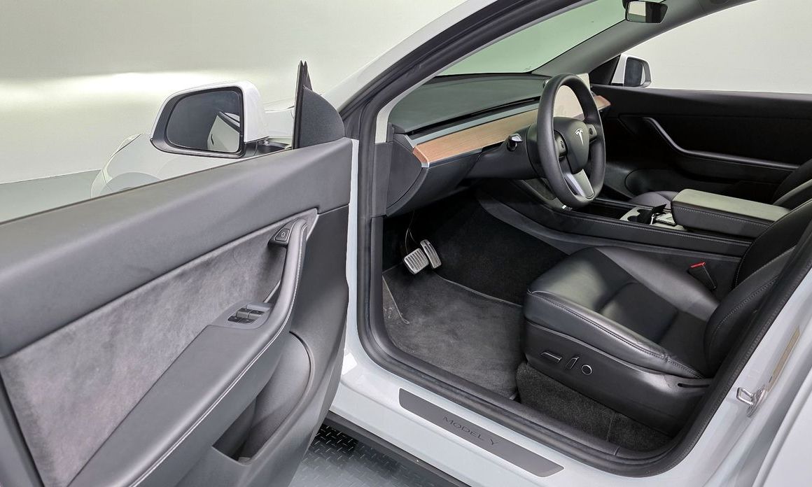 Tesla Model Y 2021