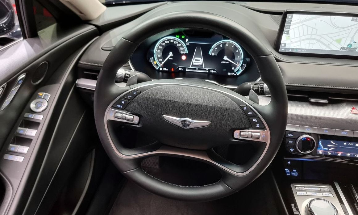 Genesis G80 2023
