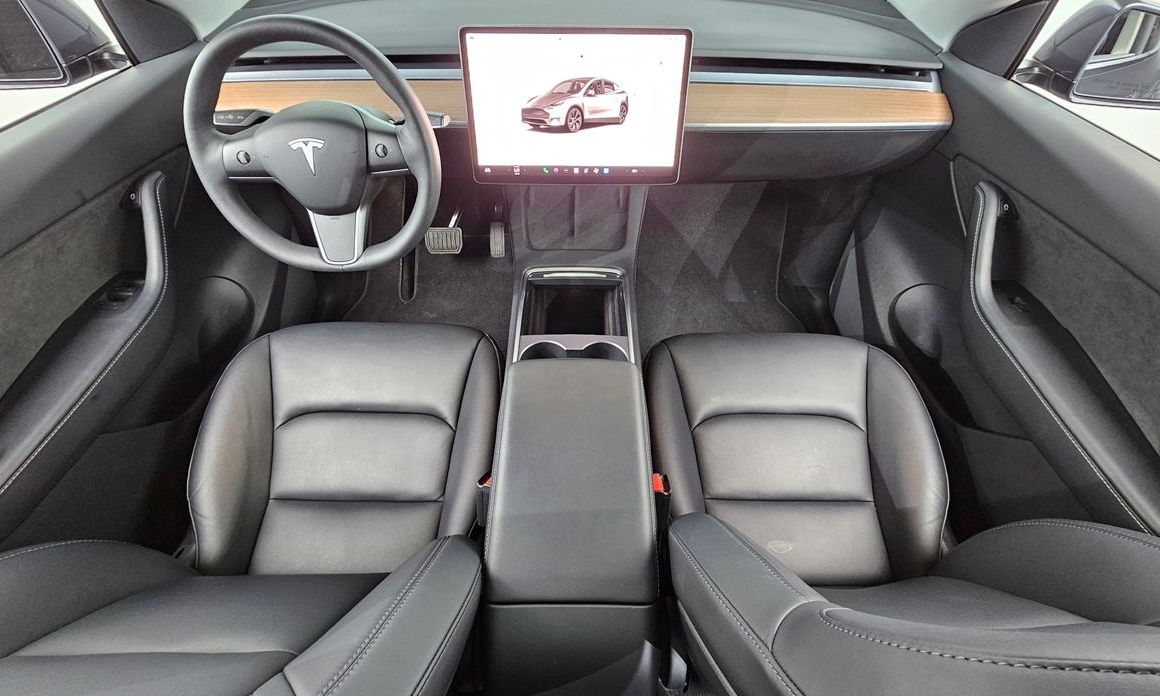 Tesla Model Y 2022