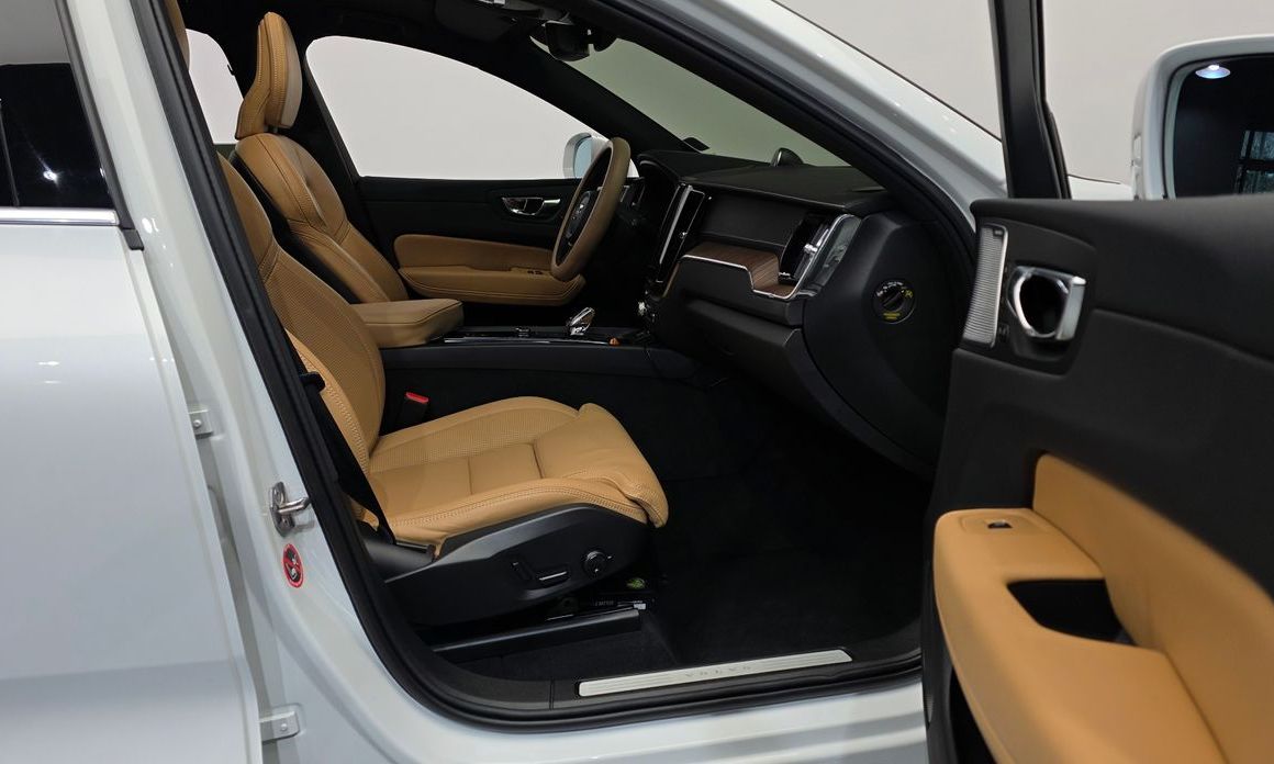 Volvo XC60 2022