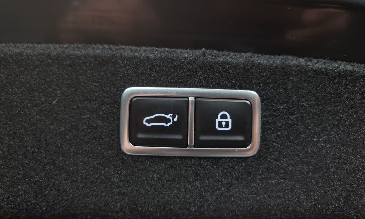 Genesis G80 2023