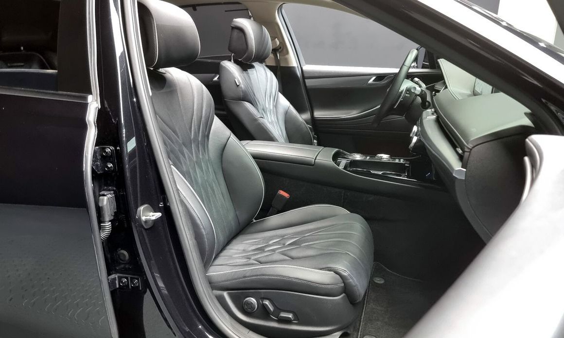 Genesis G80 2023