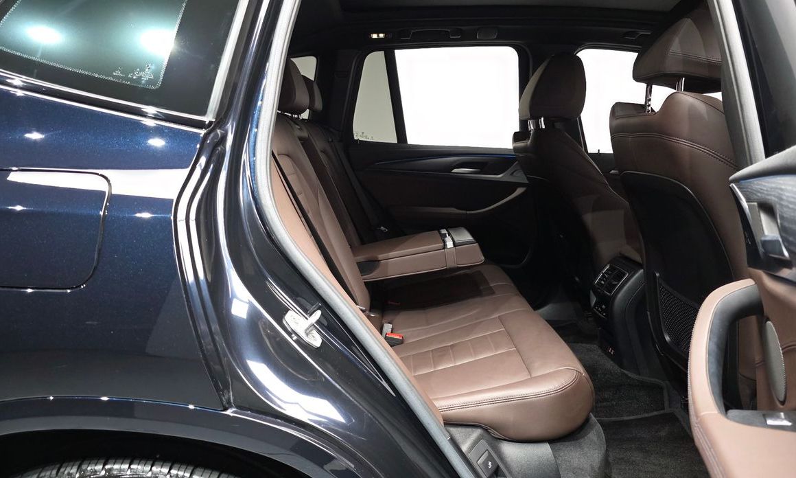 BMW iX3 2023