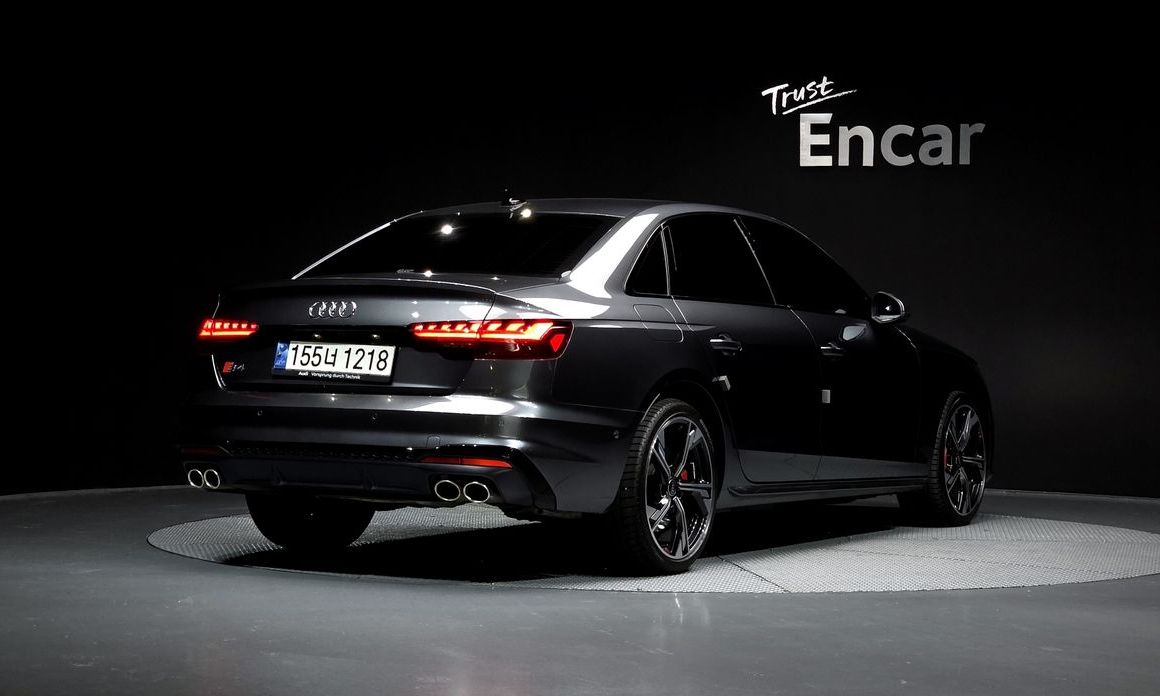 Audi S4 2023