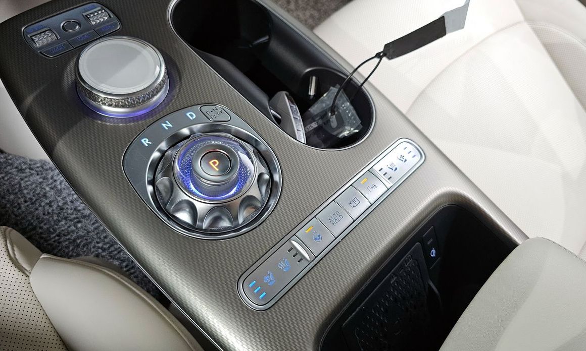 Genesis GV60 2022