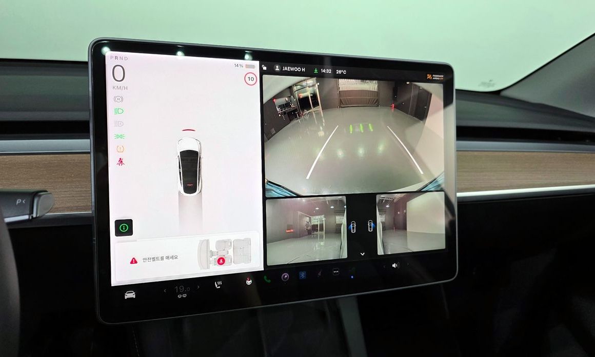 Tesla Model Y 2021