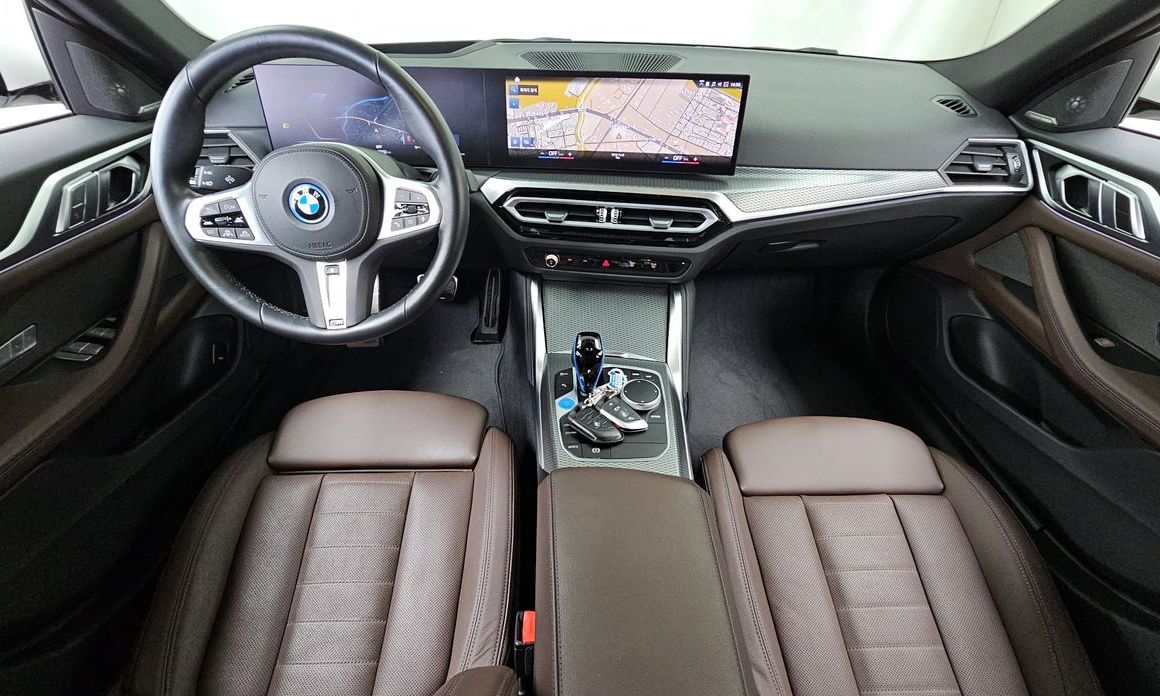BMW i4 2023