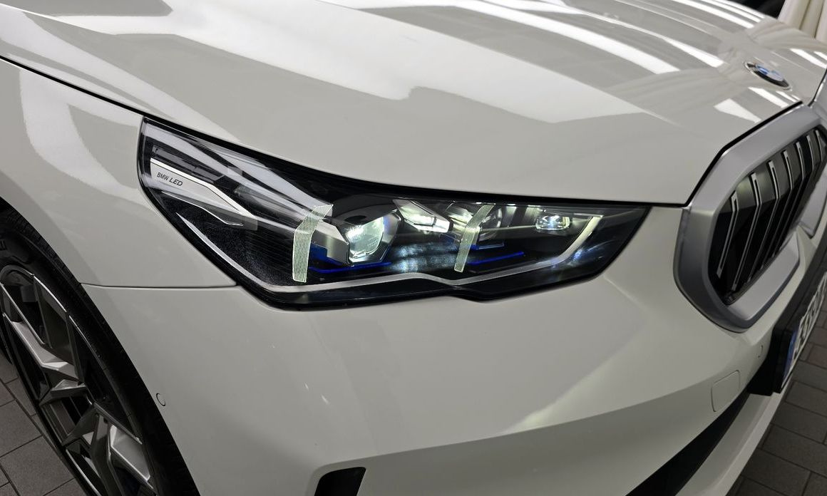 BMW 5-Series 2024