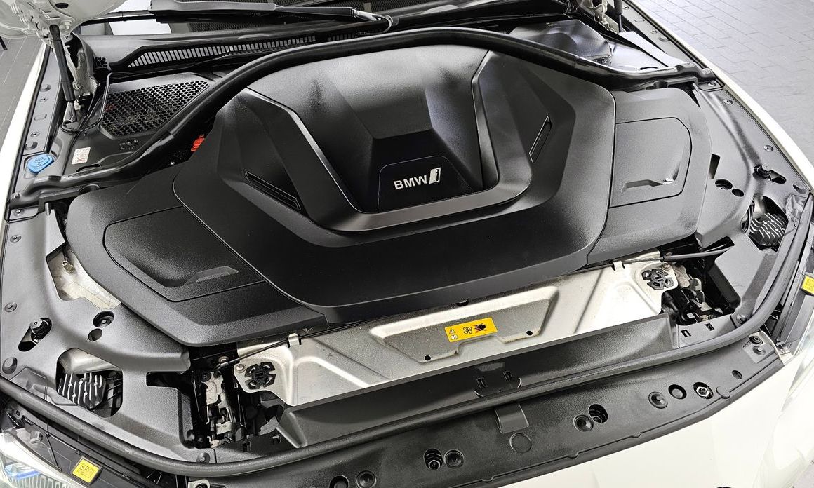 BMW i4 2023